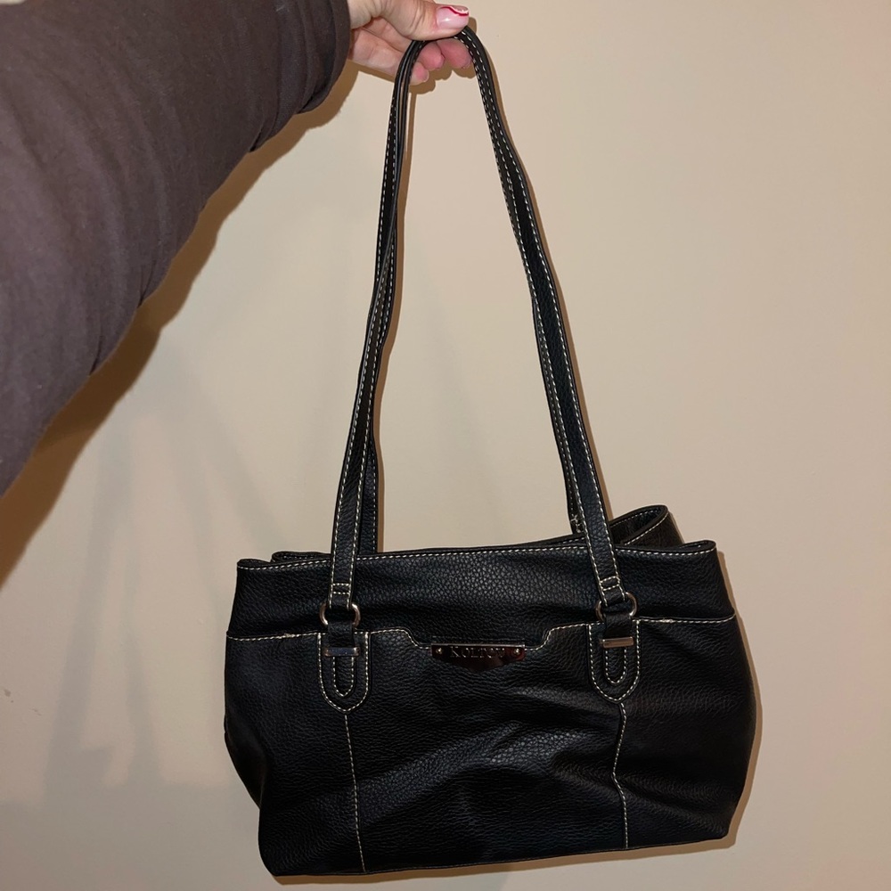 Koltov Black Pebble Leather Purse